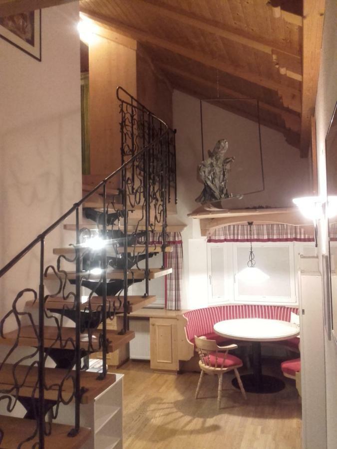 ヴィルゲン Chalet Rustikalヴィラ エクステリア 写真